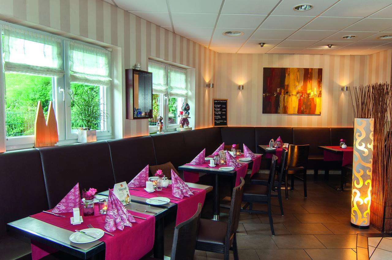 Hotel & Restaurant 4 Winden Windhagen Kültér fotó